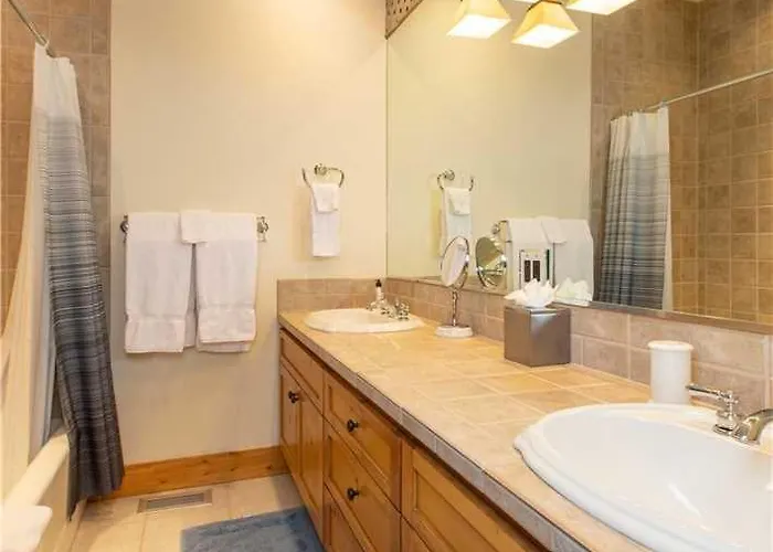 Holiday home Rmr: Granite Ridge Homestead 3070 In *
