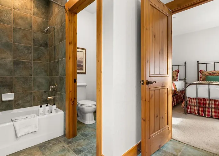 Holiday home Rmr: Granite Ridge Homestead 3070 In *